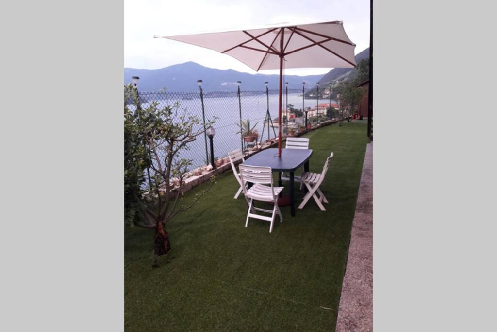 Appartamento Sul Lago D'Iseo ตาแวร์โนลา แบร์กามาสกา ภายนอก รูปภาพ