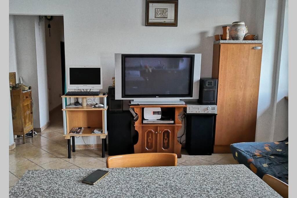 Appartamento Sul Lago D'Iseo ตาแวร์โนลา แบร์กามาสกา ภายนอก รูปภาพ